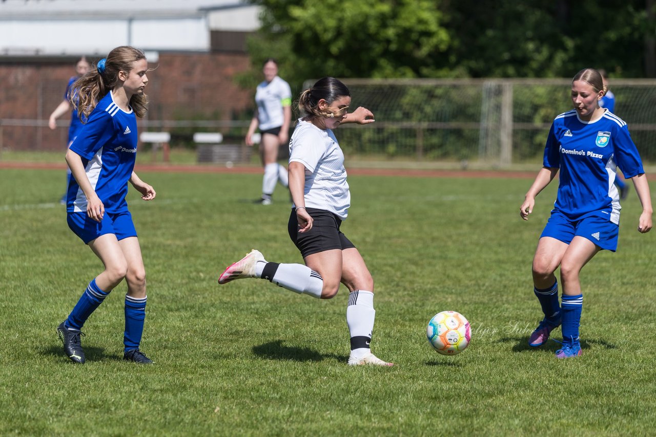 Bild 159 - wBJ VfL Pinneberg - Harksheide : Ergebnis: 2:1